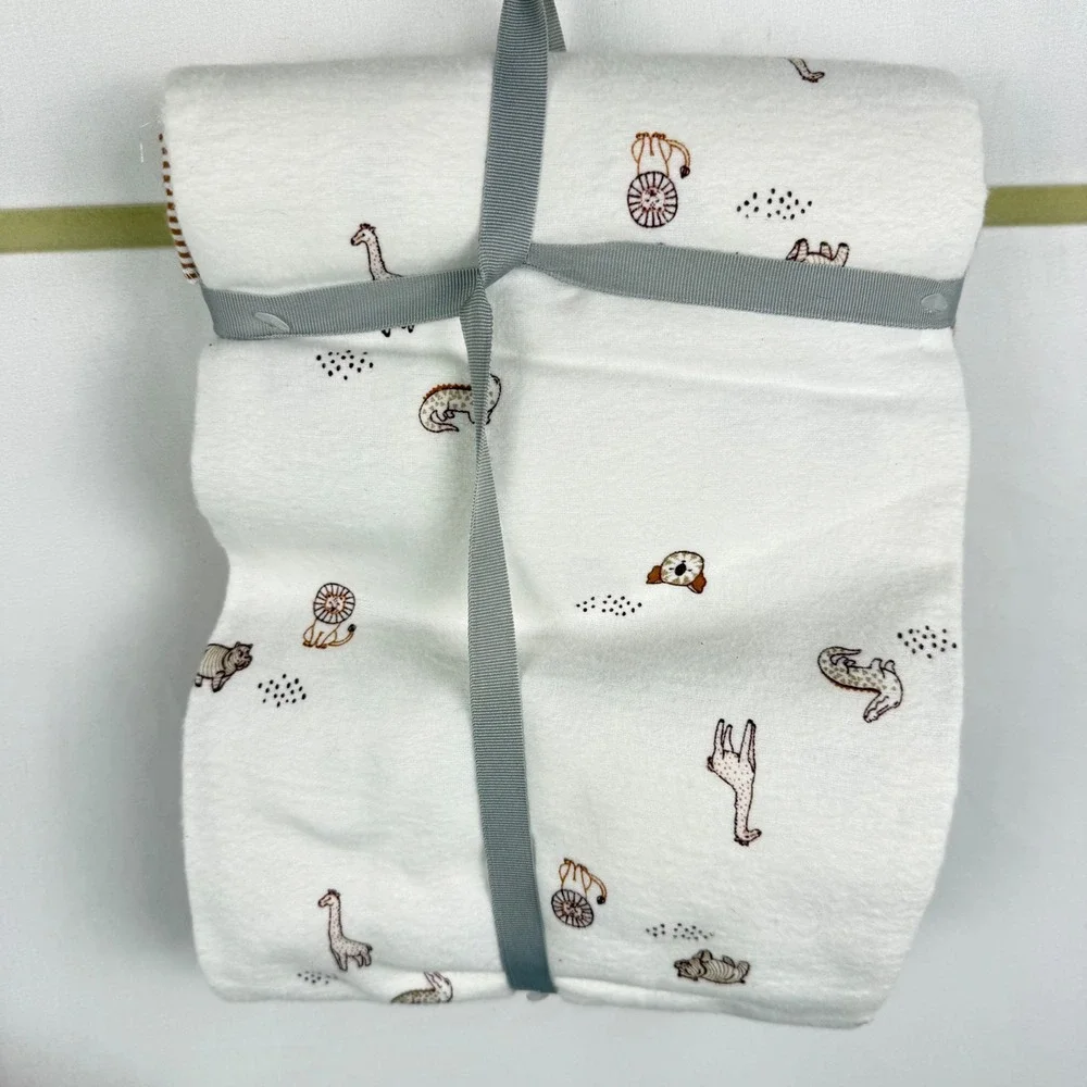 NEW Carter's Baby 4-Pack Receiving Blankets Zoo Animals Neutral Minimal Soft NWT